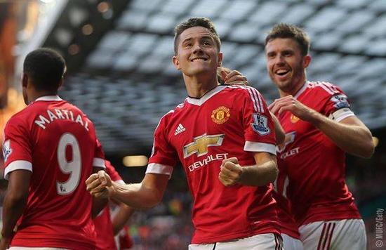 不败背后的 不败背后的